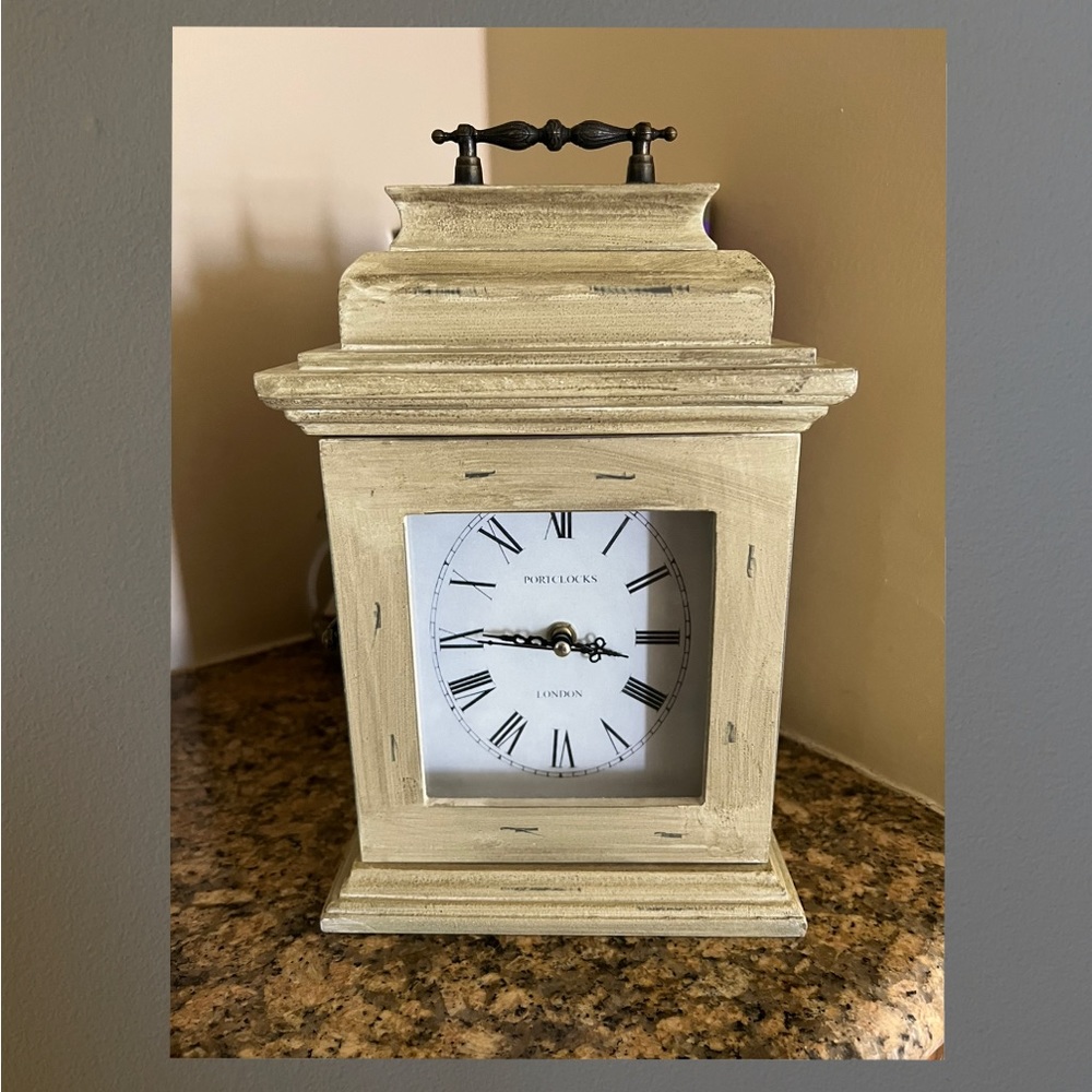 Wooden antique Table Clock Antique Style European style ...